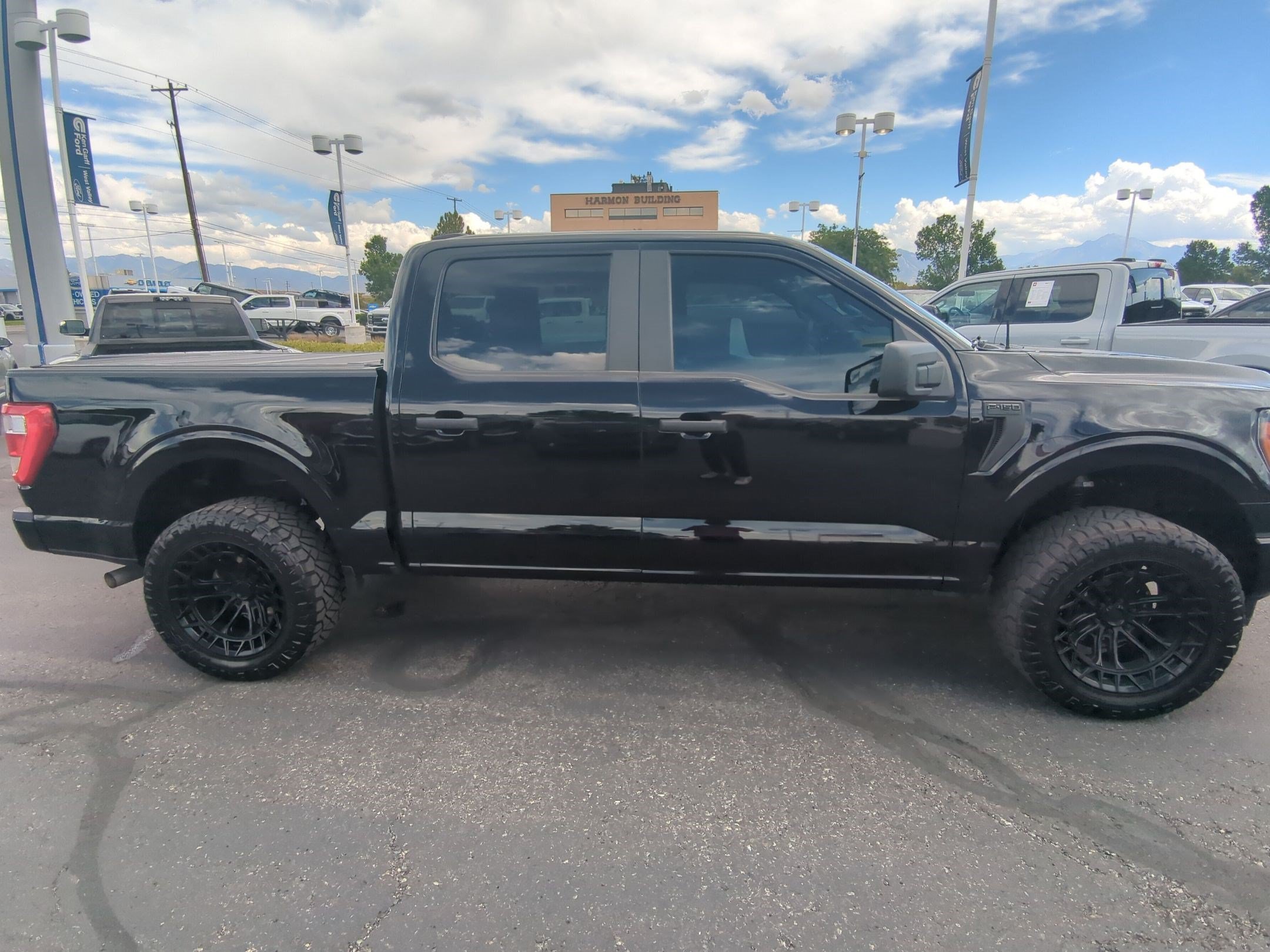 Used 2023 Agate Black Metallic Ford XL image 2
