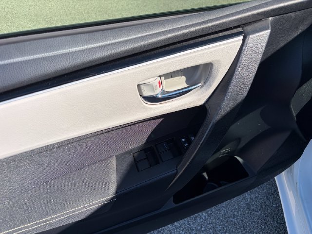 Used 2017 Super White Toyota LE image 27