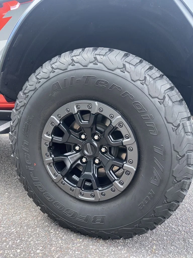 Used 2023 Orange Ford Raptor image 11