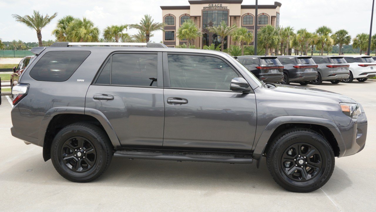 Used 2020 Gray Toyota SR5 Premium image 4