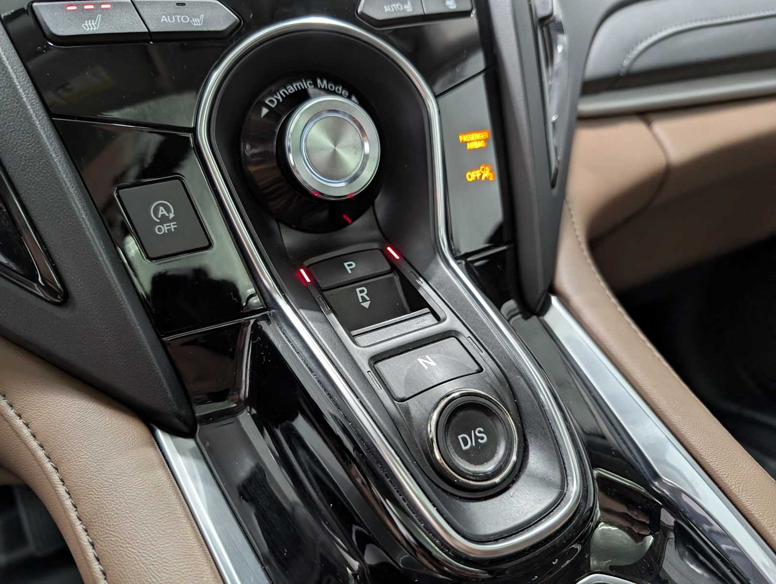 Used 2020 Platinum White Pearl Acura w/Technology Pkg image 31