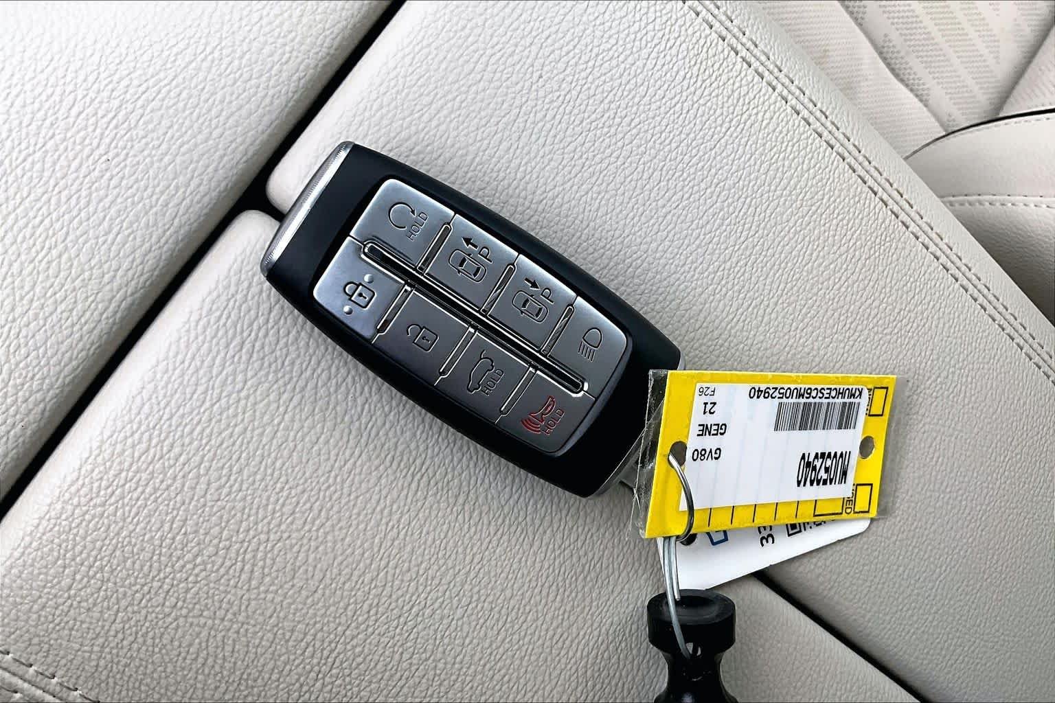 Used 2021 Himalayan Gray Genesis  image 15