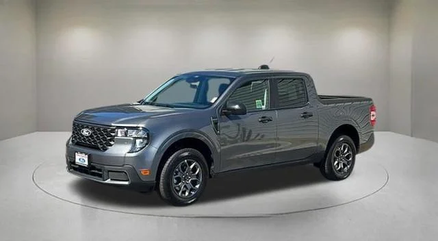 New 2026 Carbonized Gray Metallic Ford XLT image 22