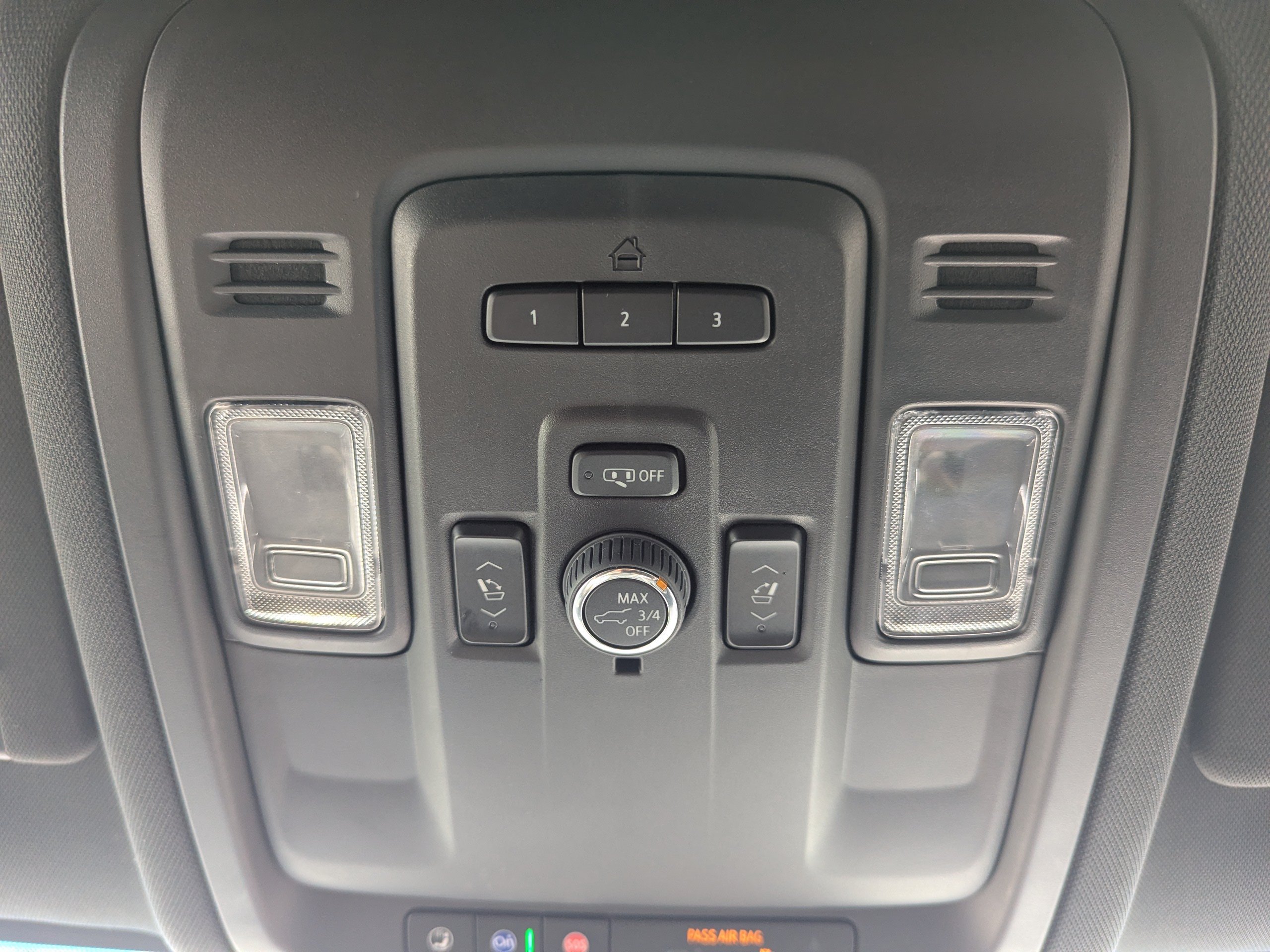 2024 Chevrolet Suburban Premier - Photo 28