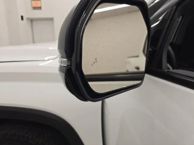Used 2024 Ice Toyota SR5 image 37