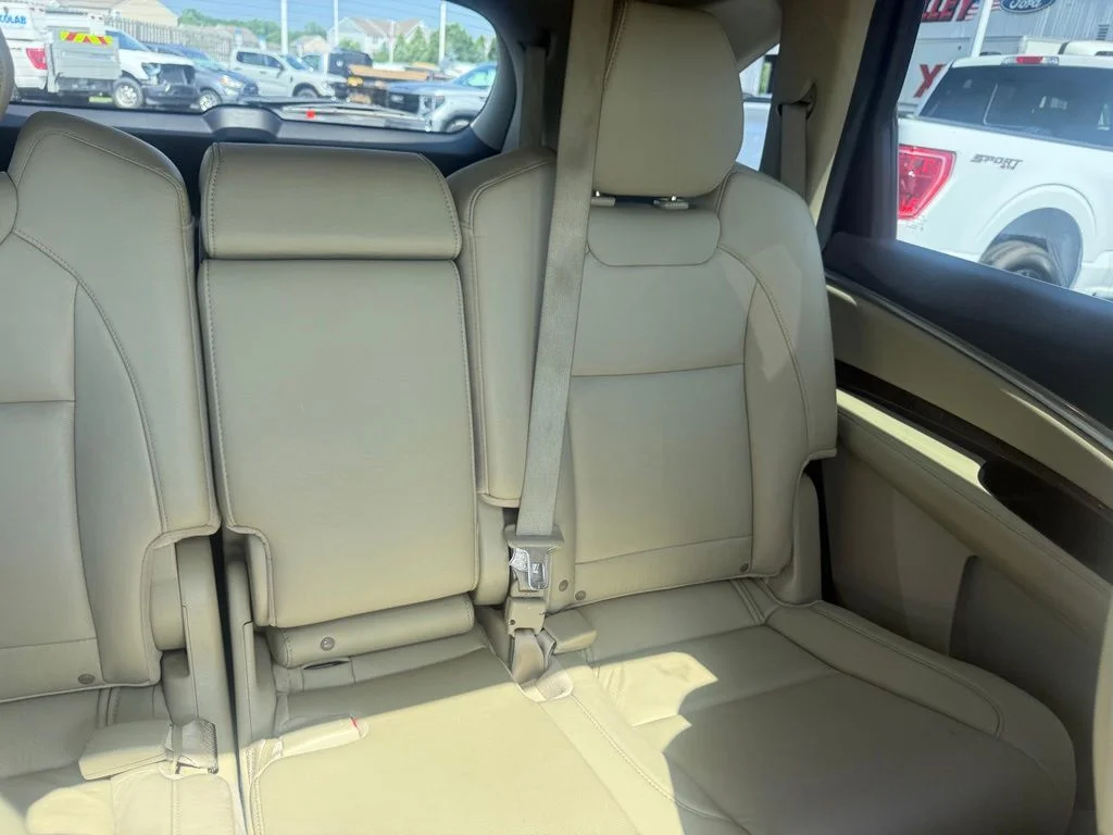 Certified Used 2017 White Diamond Pearl Acura 3.5L image 71