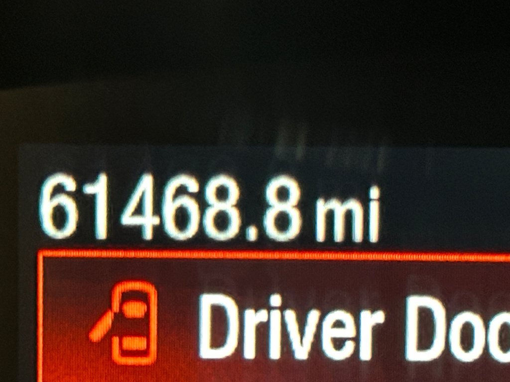 Used 2020 Blue Ford SEL image 10