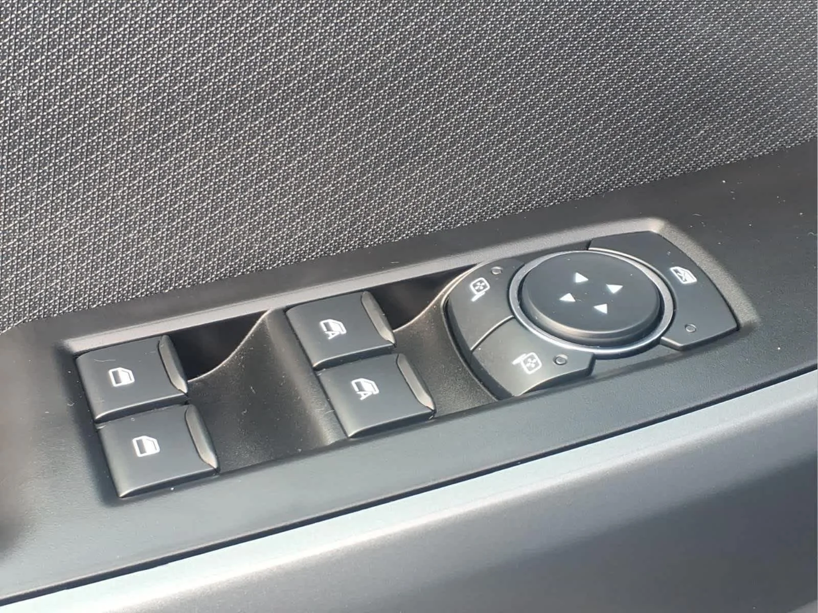 Used 2023 Stone Gray Metallic Ford XLT image 18