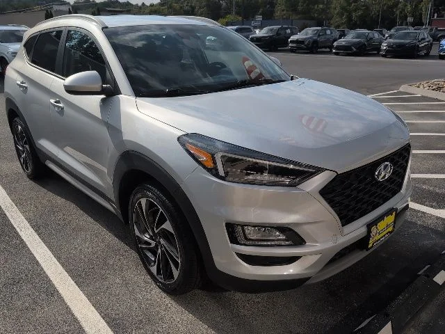 Used 2019 Silver Hyundai Sport image 1