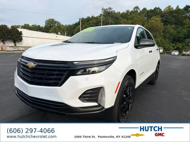 Used 2024 Summit White Chevrolet LT image 1