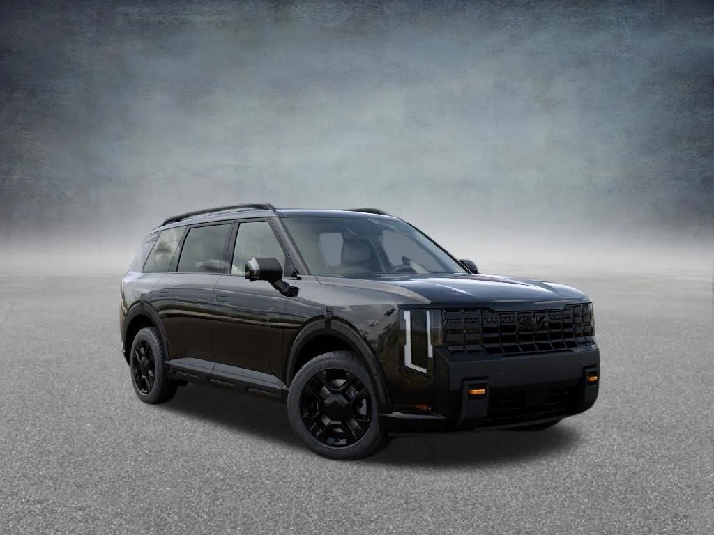 New 2027 Ebony Black Kia X-PRO SX image 8