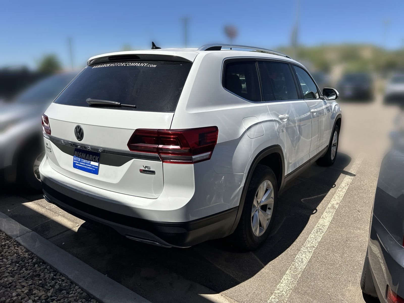 Used 2019  Volkswagen 3.6L V6 SE image 3