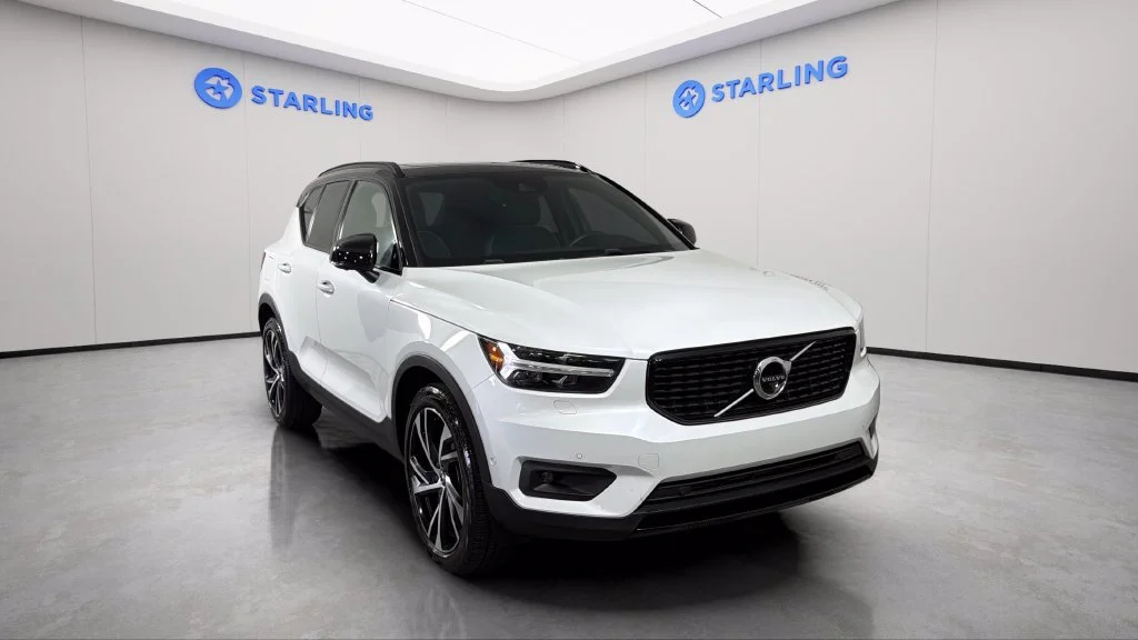 2021 Volvo XC40 R-Design - Photo 14