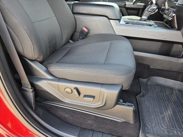 Used 2020 Rapid Red Metallic Tinted Clearcoat Ford XLT image 33