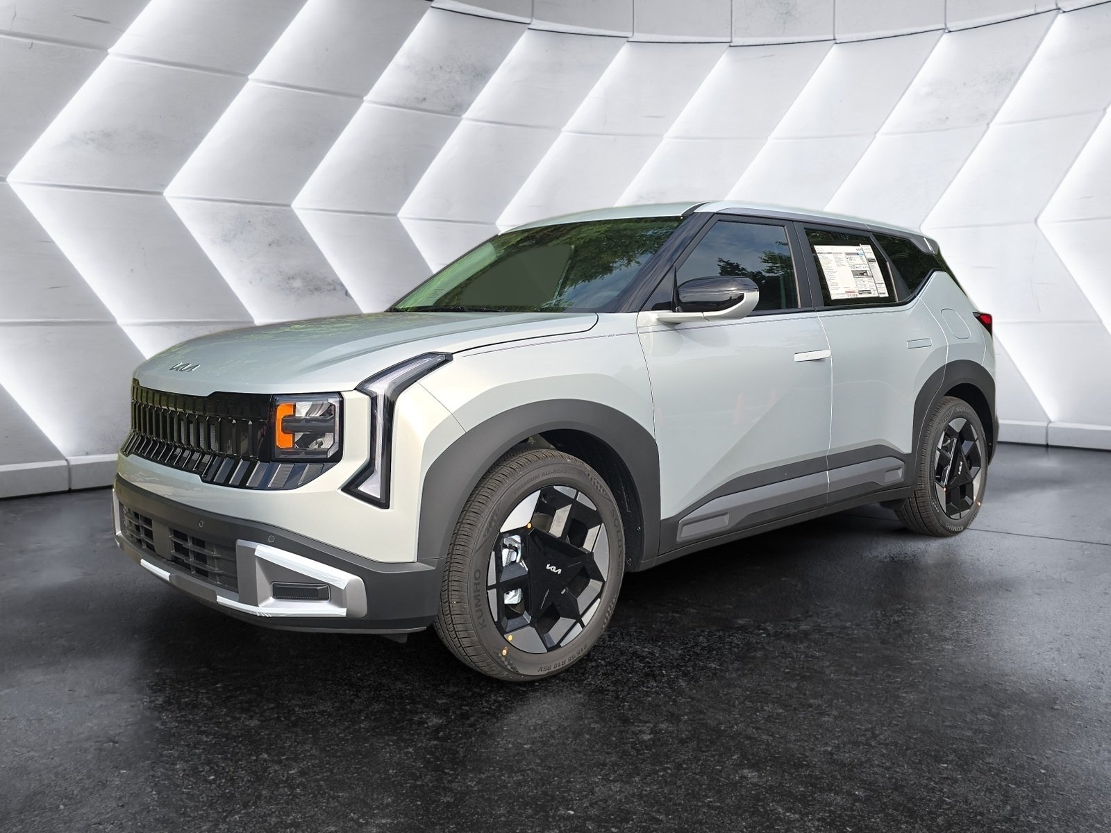 New 2027 Ivory Silver Kia S image 1