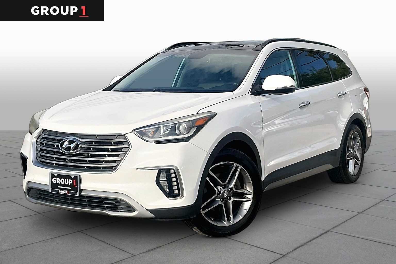 Pre-Owned 2017 Hyundai Santa Fe Limited Ultimate