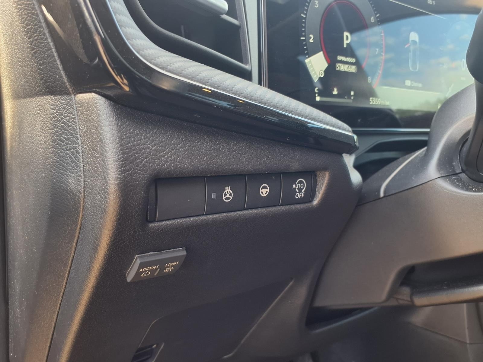 2026 Nissan Kicks photo 18 of 26