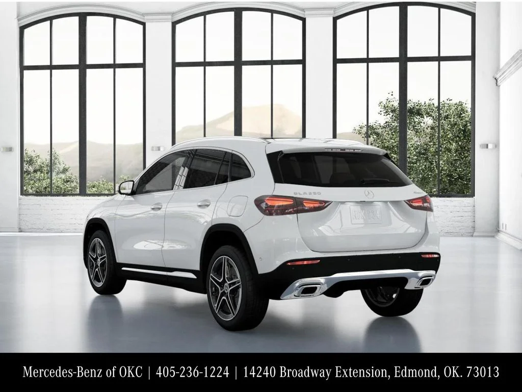 New 2026 White Mercedes-Benz GLA 250 image 28
