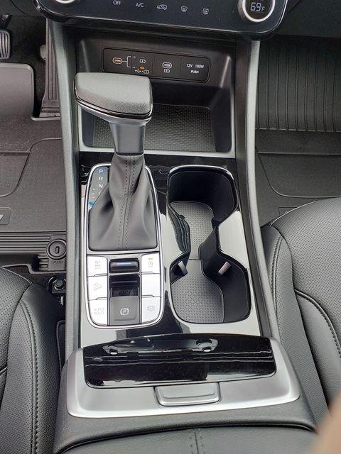 New 2026 Phantom Black Hyundai SEL Plus image 30