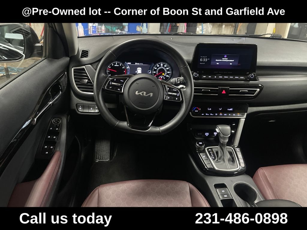 Used 2023 Black Kia SX image 16