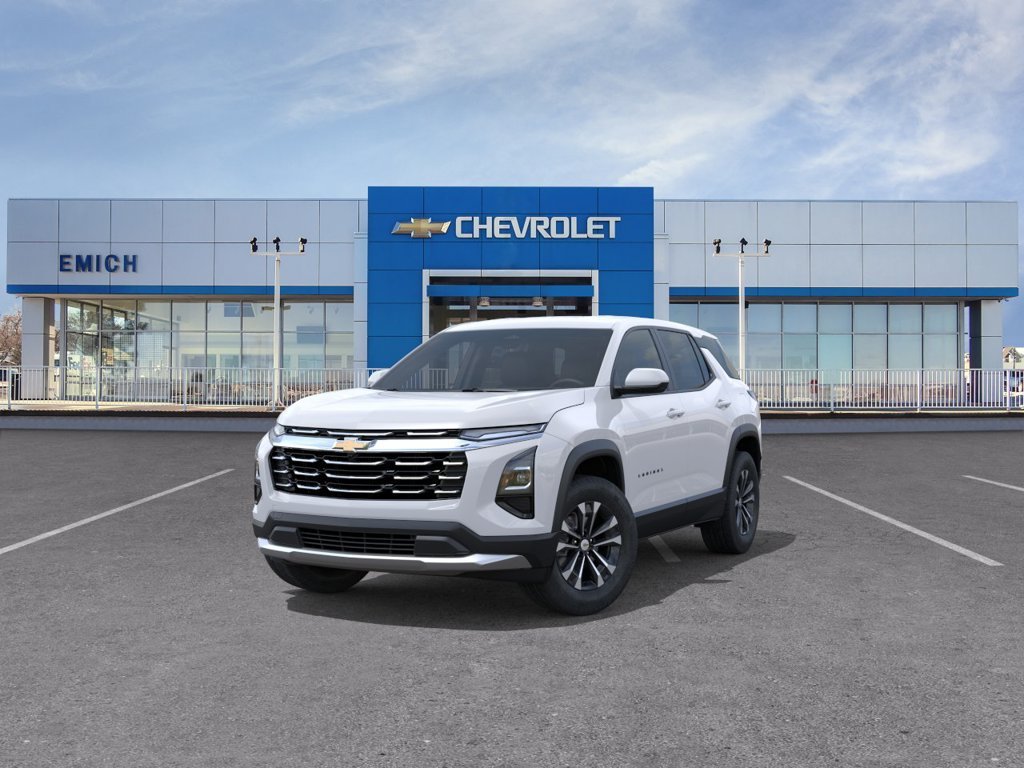 2027 Chevrolet Equinox LT - Photo 8