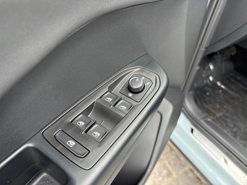 New 2026 Monument Gray w/Dp Blk Rf Volkswagen 1.5T SE Black image 11