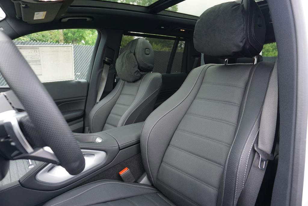 New 2026 Polar White Mercedes-Benz GLS 450 image 32