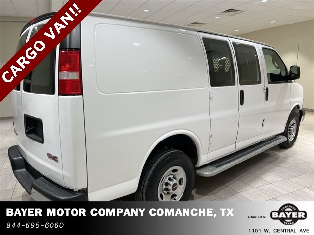 2023 Gmc Savana Cargo 2500 photo 3