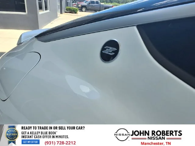 New 2026 Pearl White TriCoat / Super Black Two-tone Nissan Performance image 20