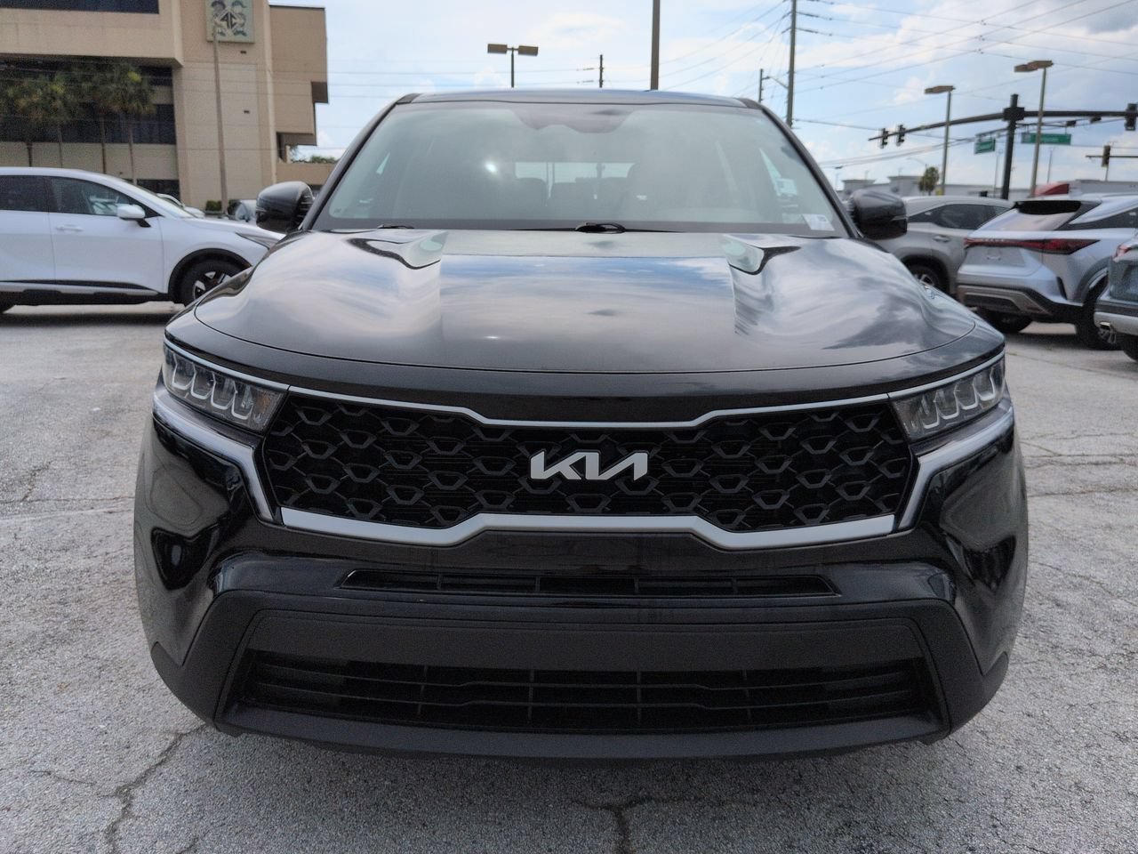 Certified Used 2023 Ebony Black Kia LX image 9