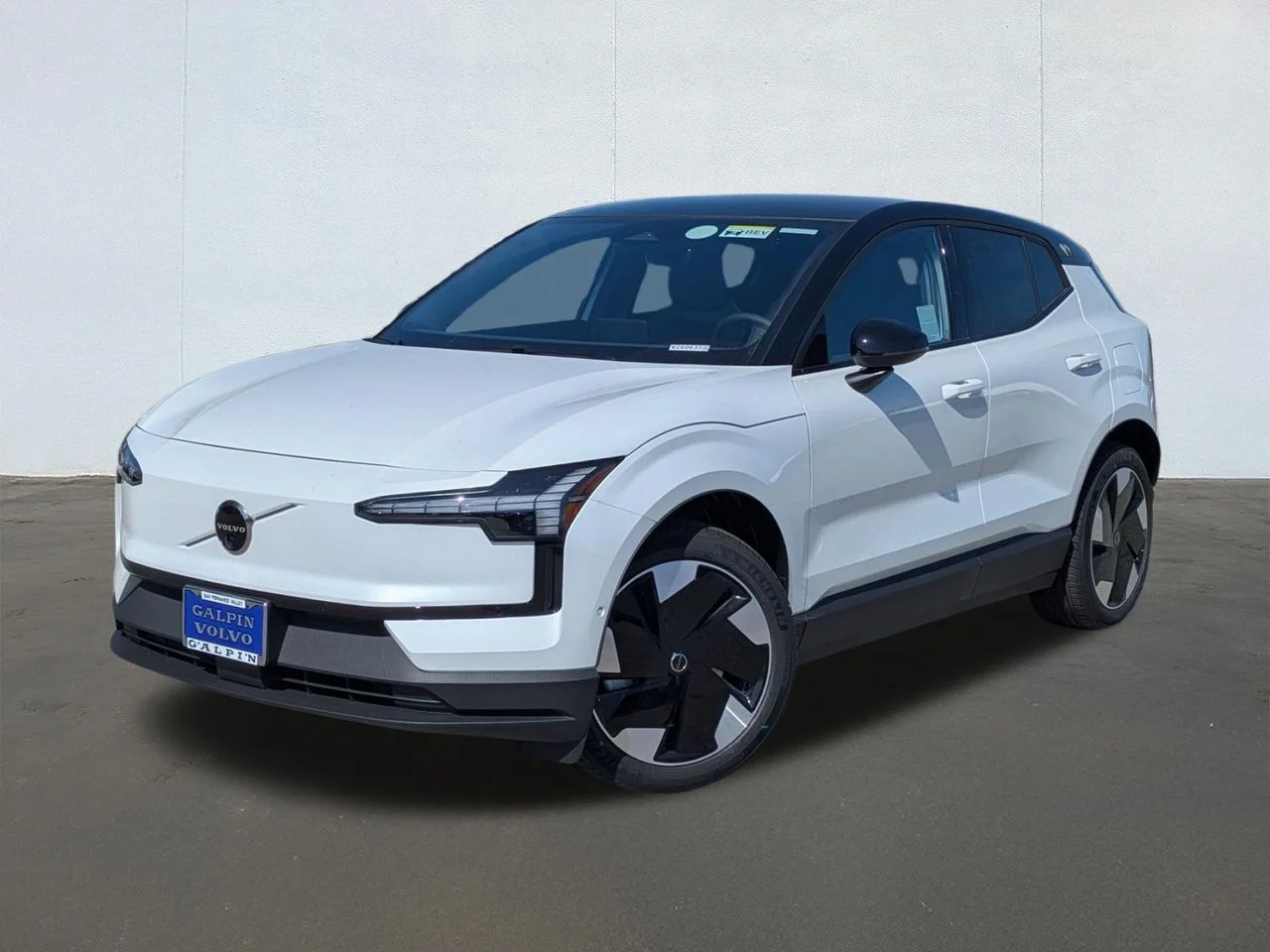 2026 Volvo EX30 Twin Motor Performance Ultra's photo