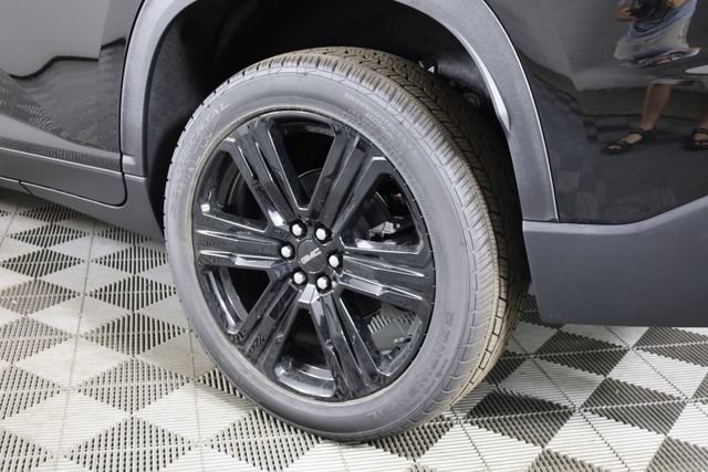 2026 GMC Acadia Elevation - Photo 13