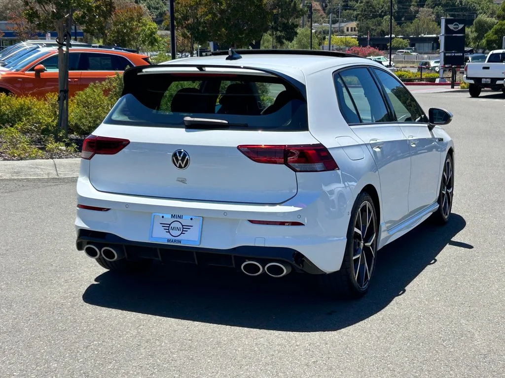 Used 2024 White Volkswagen 2.0T image 5