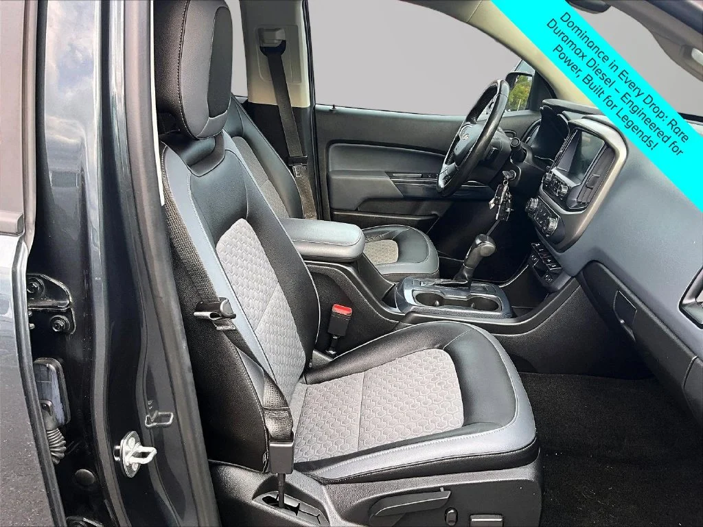 Used 2018 Gray Chevrolet Z71 image 6