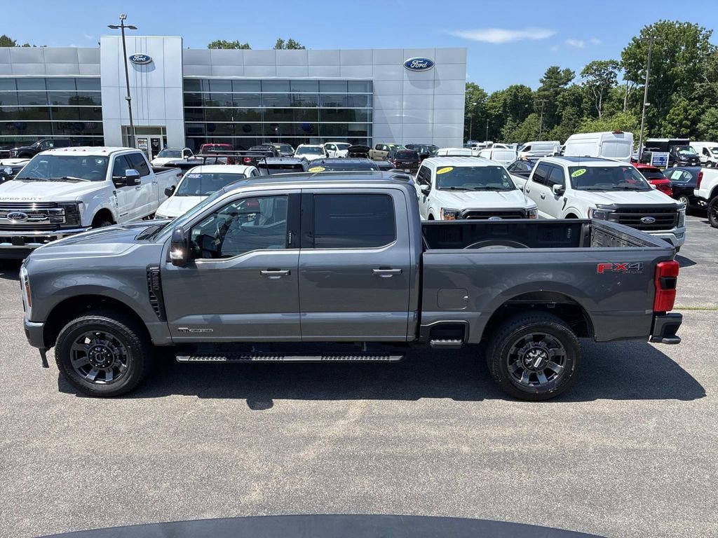 Used 2024 Gray Ford Lariat image 4