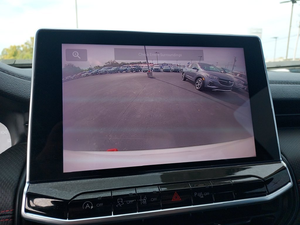 Used 2023 White Jeep Trailhawk image 22