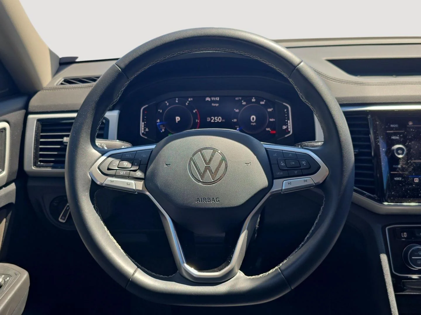 Used 2023 WHITE Volkswagen 2.0T SE w/Technology image 15