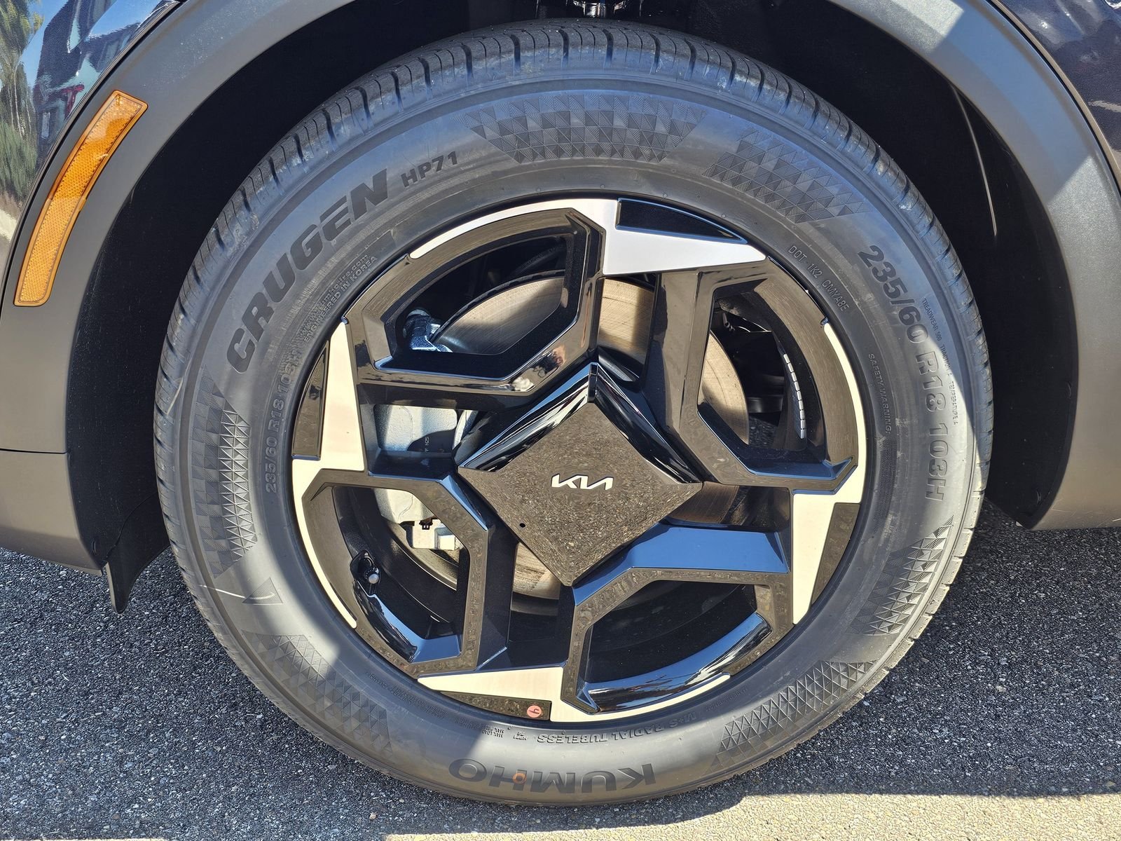 New 2026 Gray Kia EX image 21