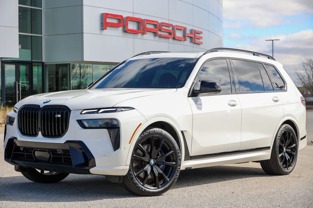 2023 BMW X7
