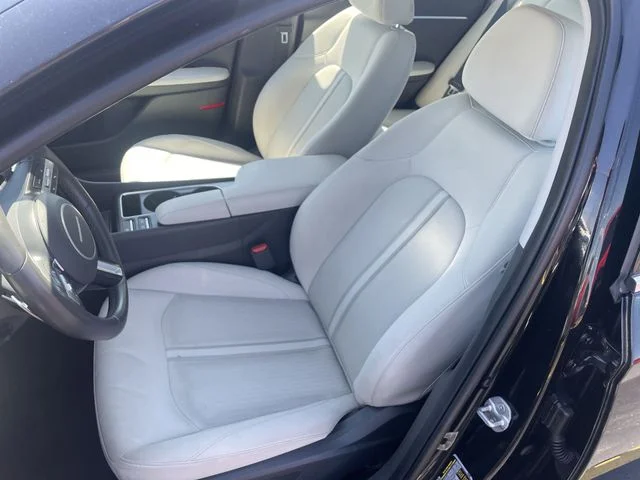 2025 Hyundai Sonata Hybrid SEL - Photo 17