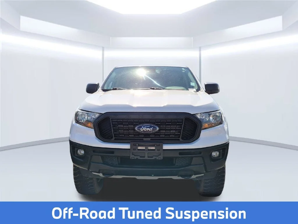 Used 2019 White Ford XL image 6
