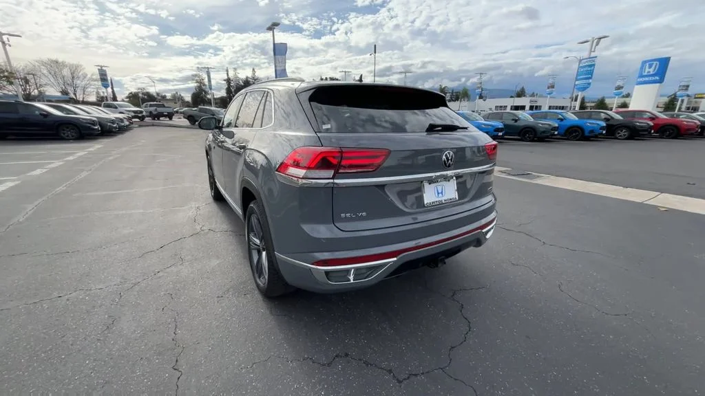 2022 Volkswagen Atlas Cross Sport SEL R-Line - Photo 7