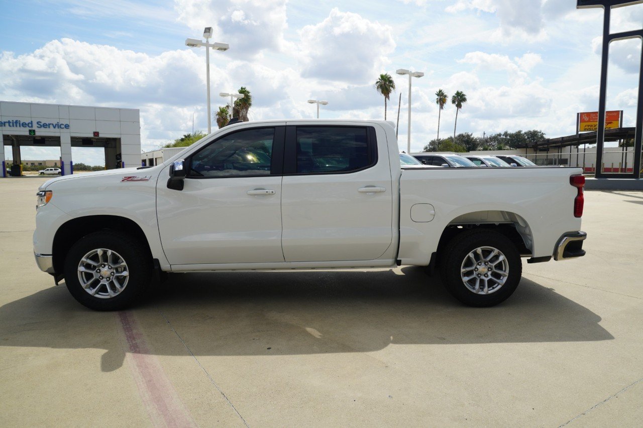 2026 Chevrolet Silverado 1500 LT - Photo 14
