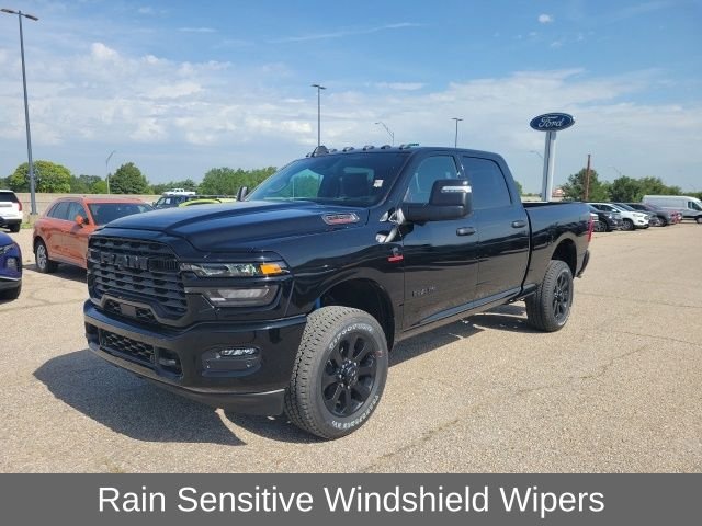 New 2026 Diamond Black Crystal Pearl-Coat Exterior Paint RAM Big Horn image 20