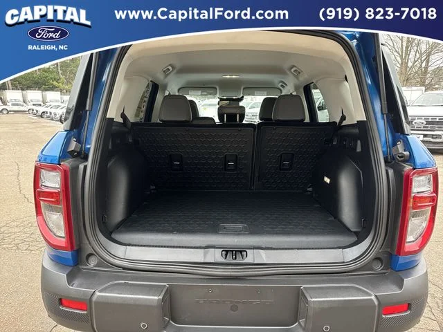 Used 2025 Blue Ford Badlands image 16