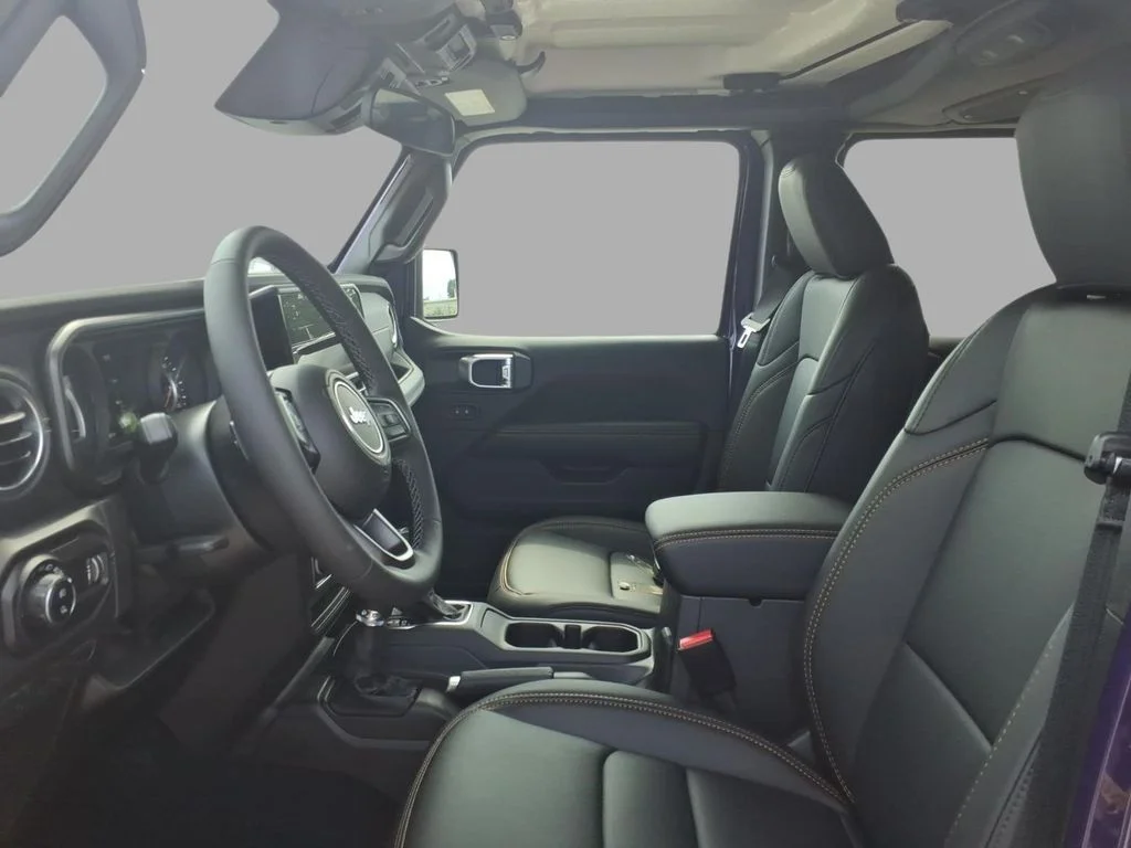 New 2026 Reign Exterior Paint Jeep Sahara image 5