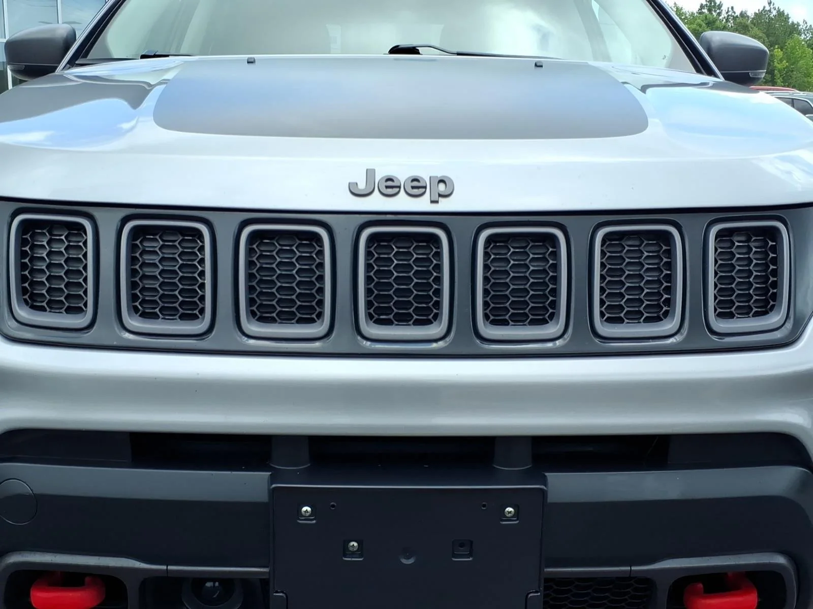 Used 2021 Billet Silver Metallic Clearcoat Jeep Trailhawk image 14