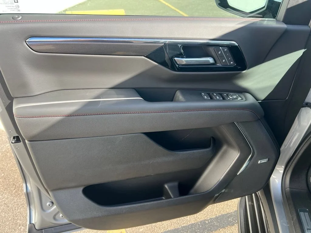 New 2026 Sterling Gray Metallic Chevrolet RST image 9