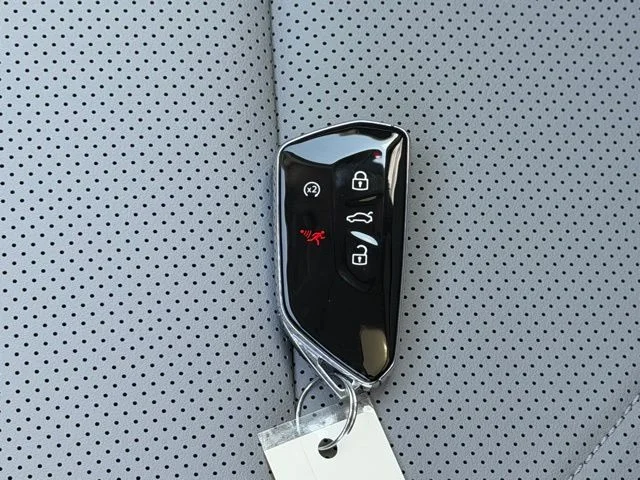 New 2026 Silver Volkswagen 2.0T SE image 15