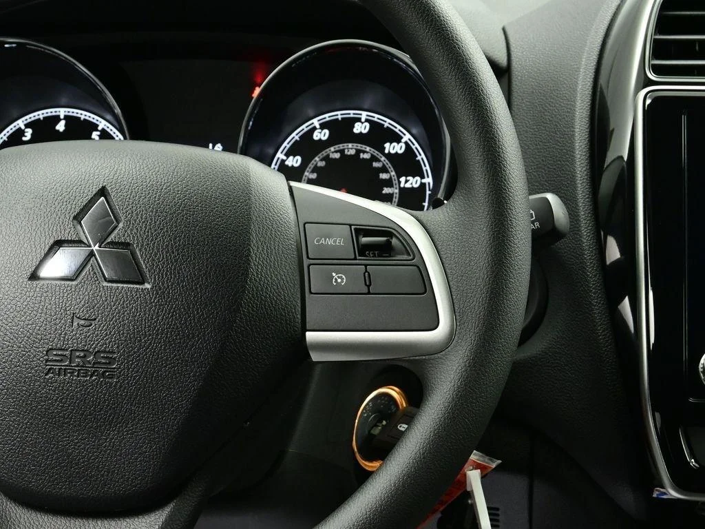 New 2026 Mercury Gray Metallic Mitsubishi S image 9